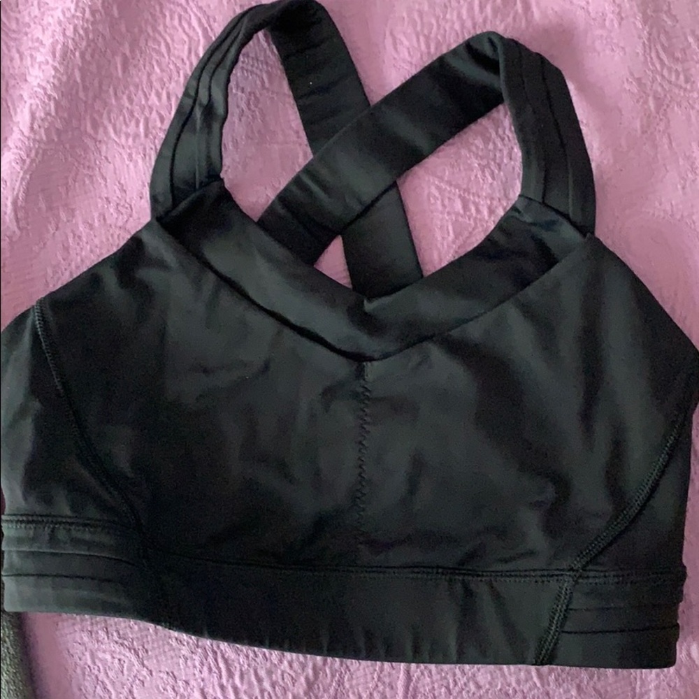 lululemon black heavy duty sports bra